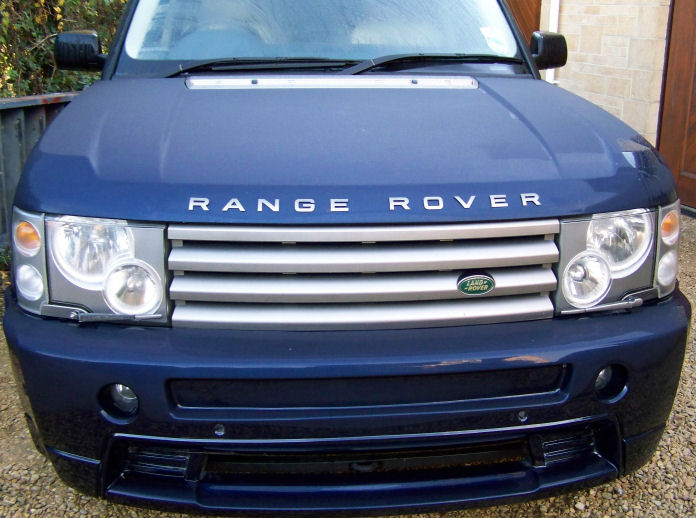 Range Rover L322 Sport HSX Style front bumper ( 2002-2005 ) - Click Image to Close